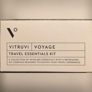 Cream Skincare Moisturizer Essential